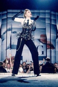 Madonna-MDNA-World-Tour
