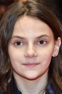 Photo of Dafne Keen