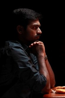 நடுவுல-கொஞ்சம்-பக்கத்தை-காணோம்