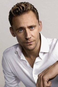 Photo of Tom Hiddleston