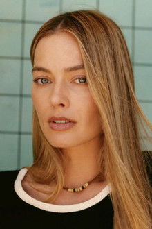 Photo of Margot Robbie