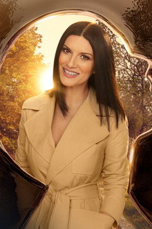 Laura Pausini – Pleased to Meet You