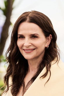 Photo of Juliette Binoche