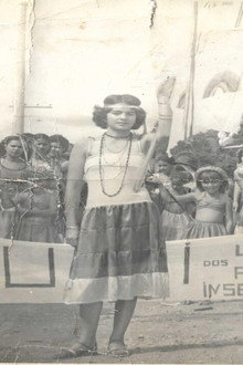 Nina - Botando o Bloco a Rua