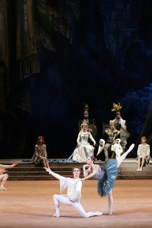 Bolshoi Ballet: Raymonda