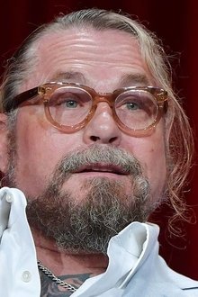 Photo of Kurt Sutter