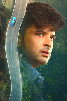 Love Adhura