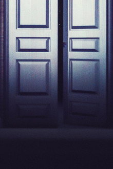 La porta sul buio