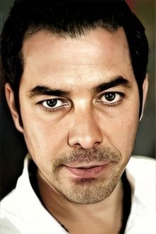 Photo of Fikret Kuşkan