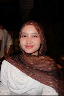 Raisha Sabrina
