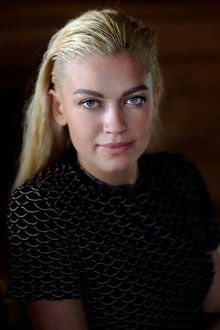 Photo of Julia Maxwell