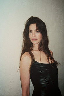 Photo of Anne Hathaway