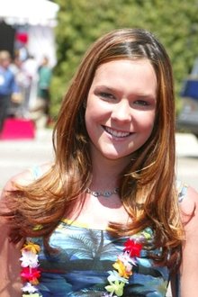 Photo of Courtnee Draper