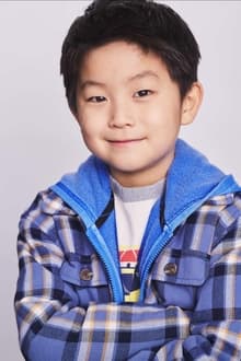 Photo of Isaac Bae