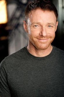 Photo of Mackenzie Astin