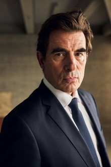 Claes Bang
