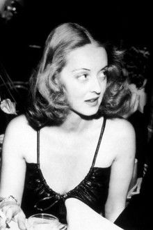 Photo of Bette Davis