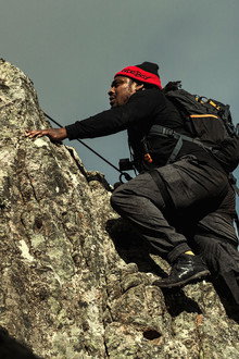 Running Wild with Bear Grylls season 3 episode 7