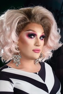 The-Vivienne-Takes-On-Hollywood