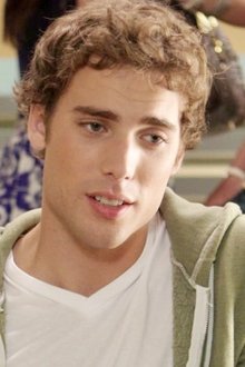 Photo of Dustin Milligan