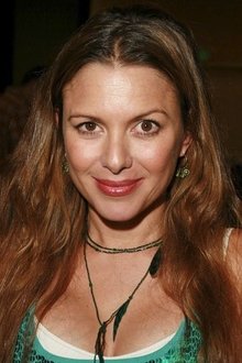 Photo of Kari Wuhrer