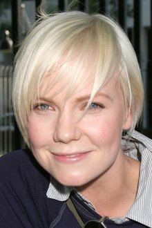 Photo of Laura Harris