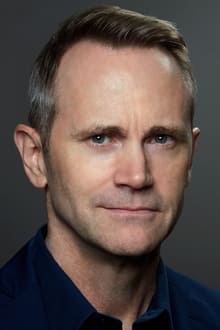Photo of Lee Tergesen