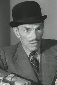 Photo of Ivor Barnard
