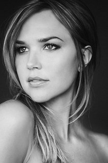 Photo of Arielle Kebbel