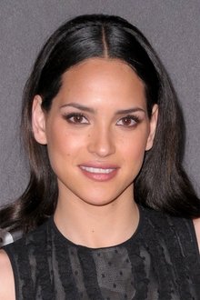 Photo of Adria Arjona