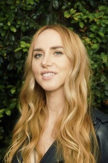 Photo of Lindsey Beer