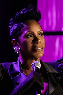 Sommore: Queen Chandelier