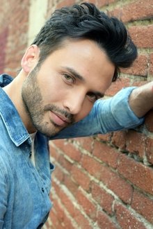 Photo of Ernesto Reyes