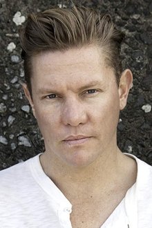 Photo of Damien Thomlinson