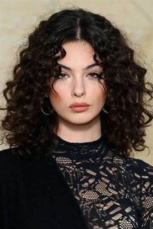 Photo of Deva Cassel