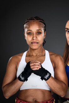 Natasha Jonas vs. Ivana Habazin