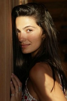 Photo of Tara Emad