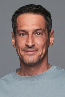 Photo of Mirco Nontschew