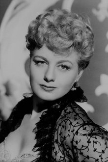 Photo of Shelley Winters