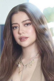 Photo of Sue Anna Ramirez