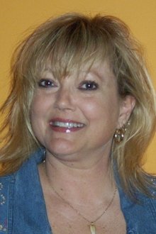 Photo of Laura Warner