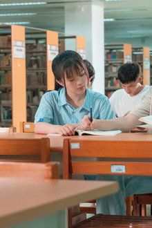 我家隔壁的校草男友