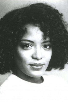 Photo of Lauren Vélez