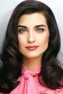 Photo of Tuba Büyüküstün