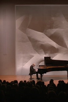 Alexander Malofeev: Fondation Louis Vuitton Recital
