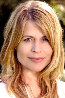 Photo of Linda Hamilton