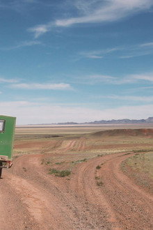 In 927km rechts: Teil 1: Auf der anderen Seite des Fernsehers