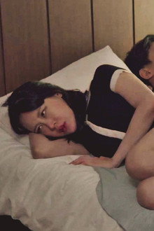 팬티 검사하는 아내의 집착