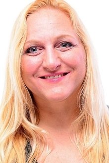 Photo of Nicole Holt