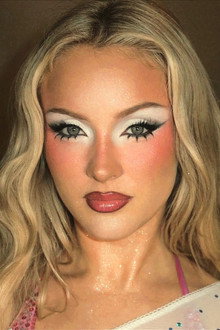 Photo of Zara Larsson